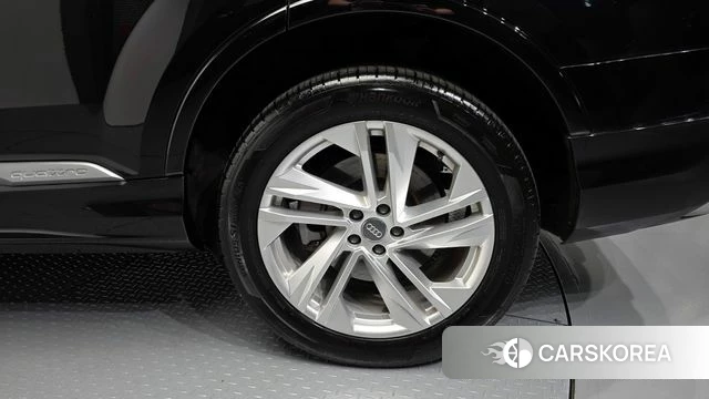 Audi Q7 (4M) id 3885167 из Кореи 15