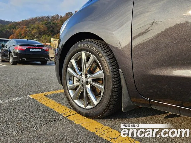 Kia The New Carnival id 2622217 из Кореи 13