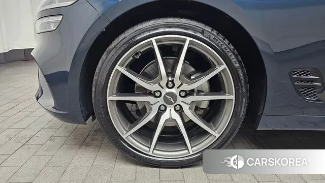 Genesis The New G70 id 3654793 из Кореи 15