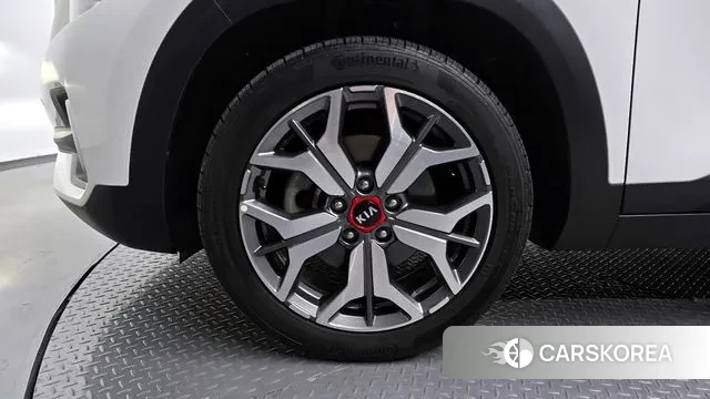 Kia Seltos id 2902621 из Кореи 15