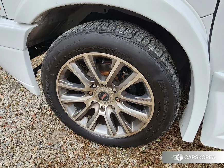 GMC Savana id 2000836 из Кореи 15