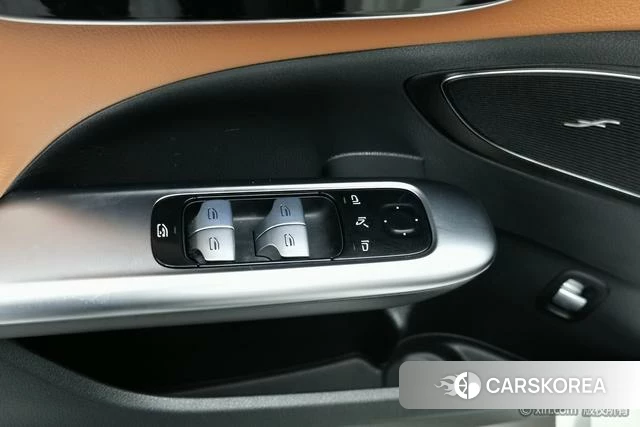 Mercedes-Benz Class C id 4275805 из Китая 19