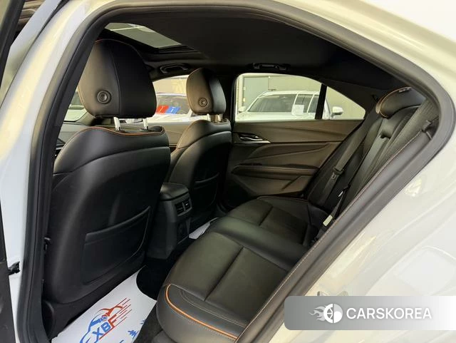 Cadillac CT4 id 4208848 из Китая 7