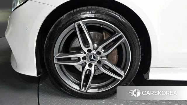 Mercedes-Benz E-Class W213 id 4448058 из Кореи 28