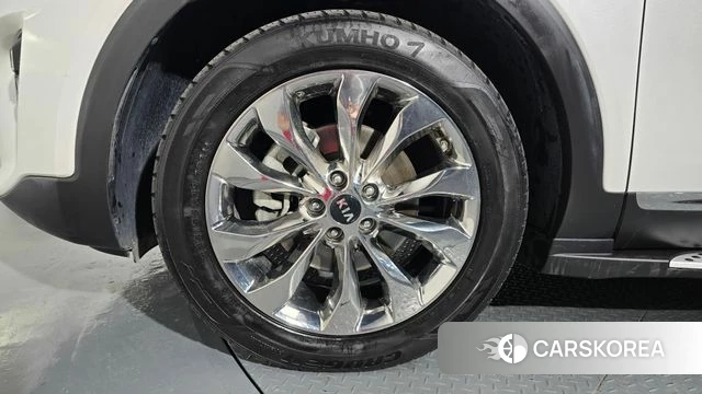 Kia The New Sorento id 4203957 из Кореи 28