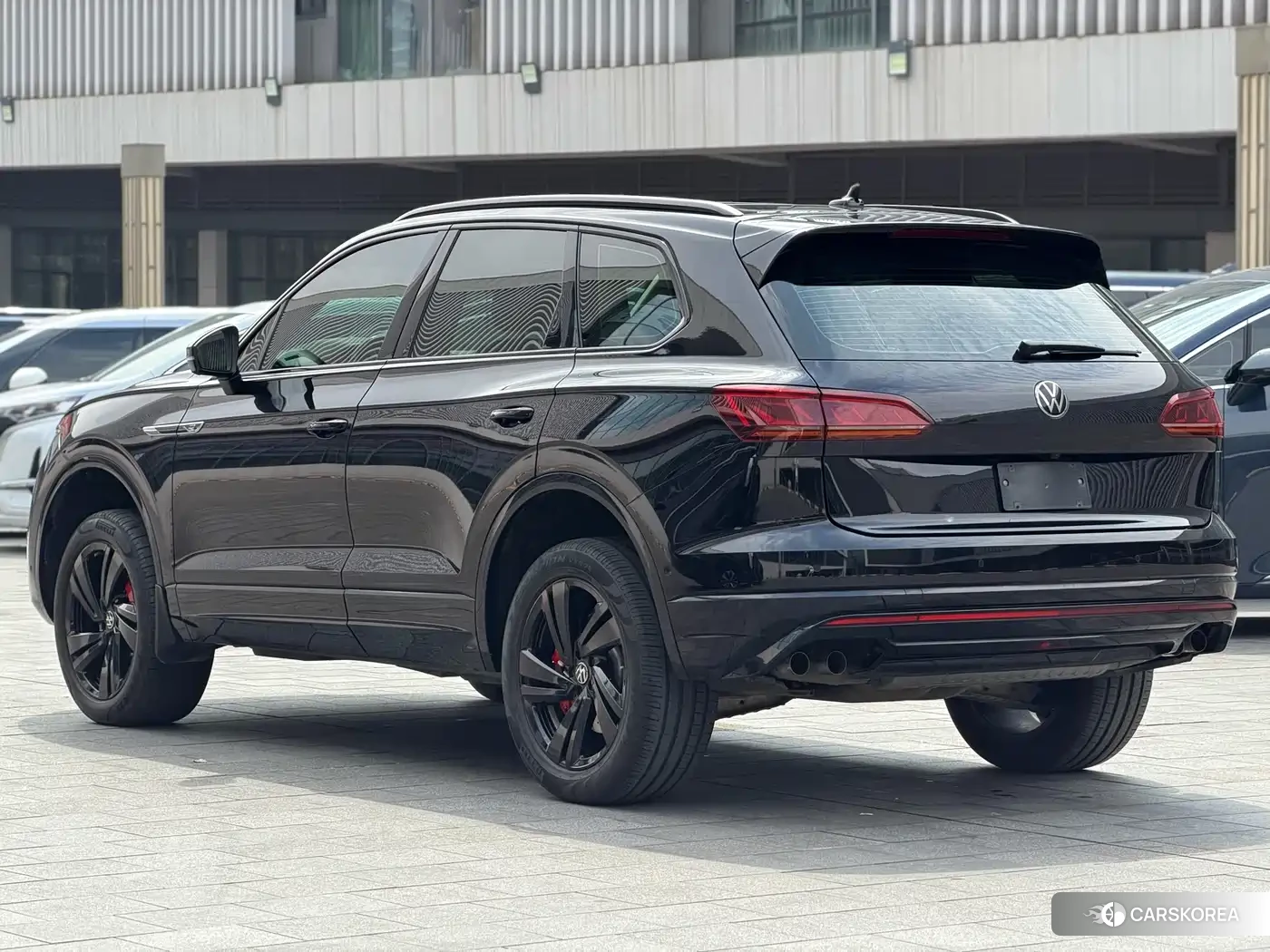 Volkswagen Touareg id 4577669 из Китая 10