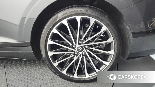 Hyundai Grandeur Hybrid (GN7) id 3826320 из Кореи 15