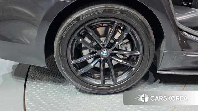 BMW 5 Series (G30) id 4268691 из Кореи 33