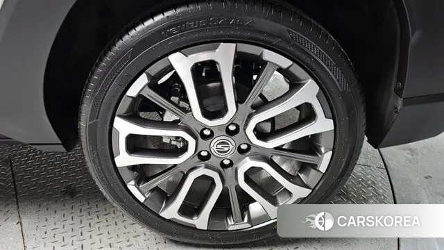 Ssangyong Torres id 3649611 из Кореи 15