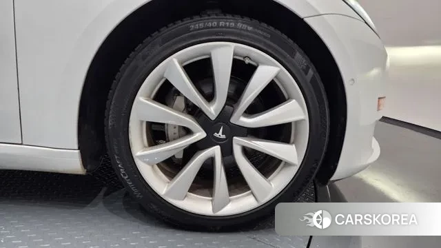 Tesla Model 3 id 3302232 из Кореи 15