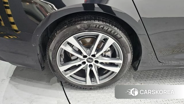 Audi A6 (C8) id 3892180 из Кореи 15