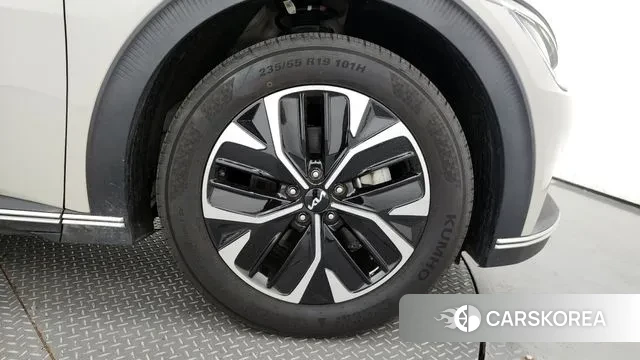 Kia EV6 id 3043500 из Кореи 15