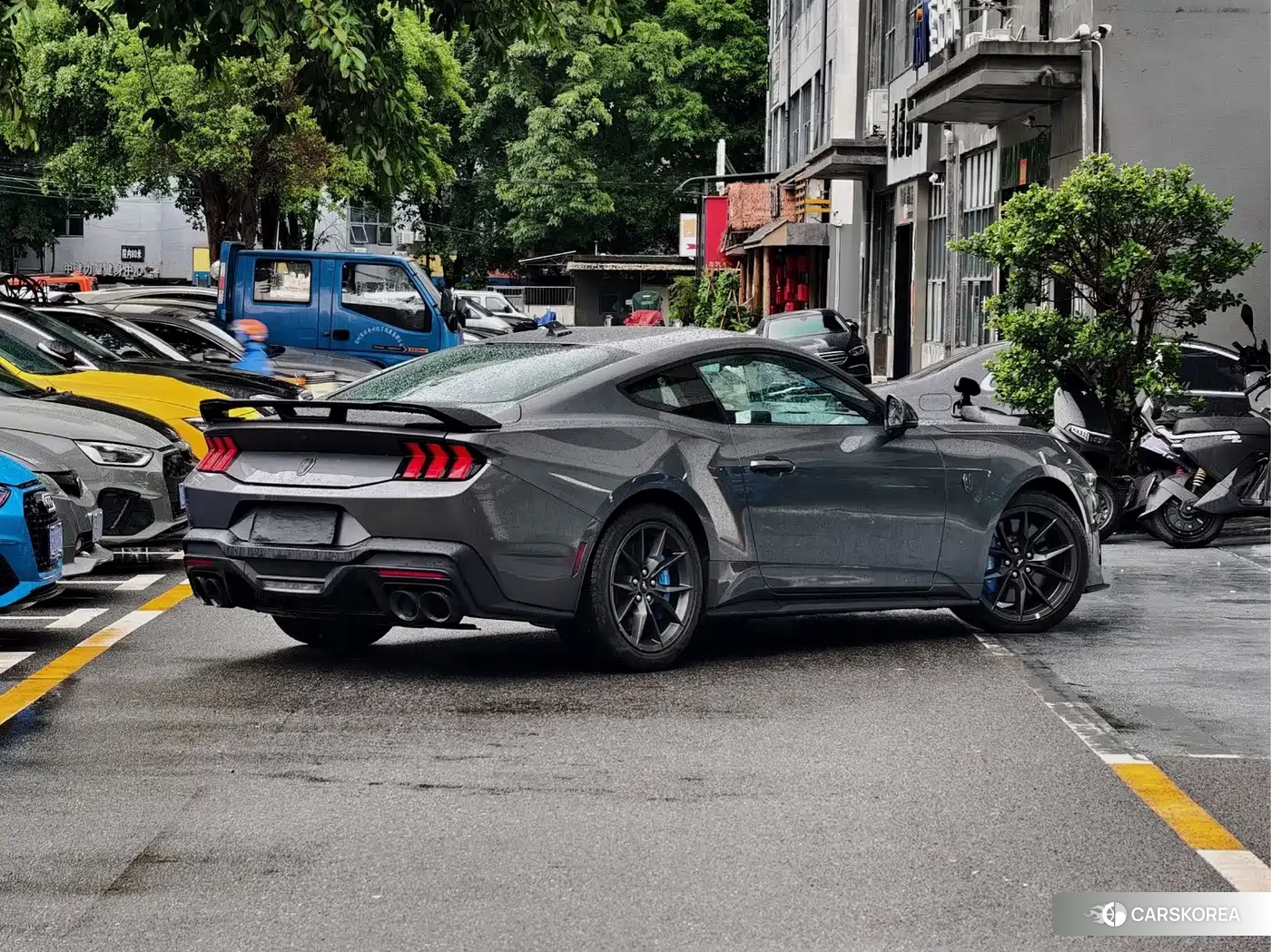 Ford Mustang 2024 Silver/gray из Китая, фото 5