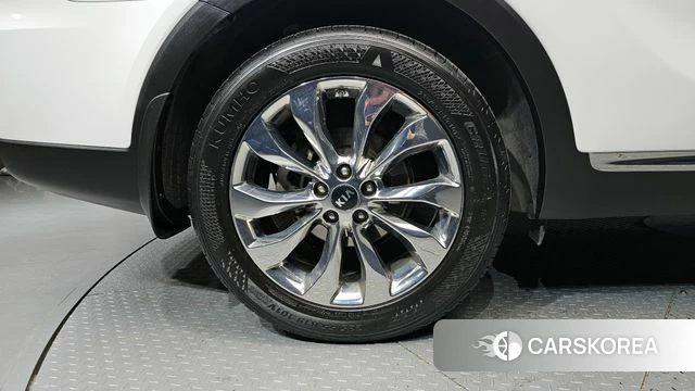 Kia The New Sorento id 4295196 из Кореи 27