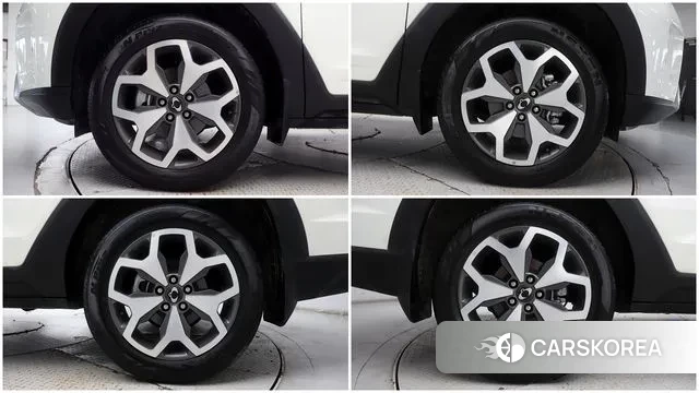 Ssangyong The New Torres id 3388500 из Кореи 15