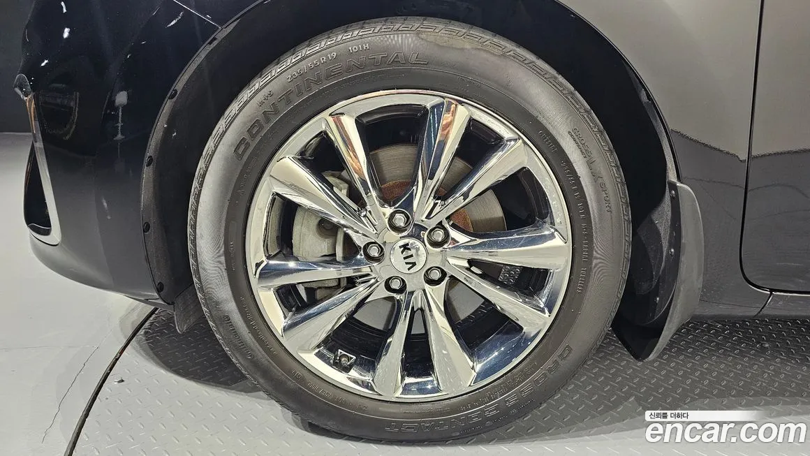 Kia The New Carnival id 2000751 из Кореи 15