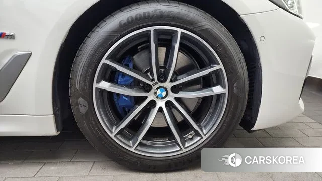 BMW 5 Series (G30) id 3509183 из Кореи 15