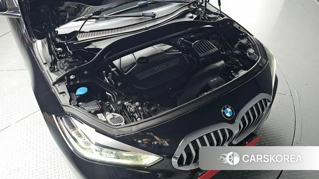 BMW 1 Series (F40) id 4893332 из Кореи 31
