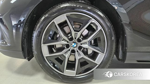 BMW 5 Series (G60) id 4441665 из Кореи 15