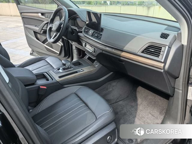 Audi Q5L id 4272805 из Китая 11