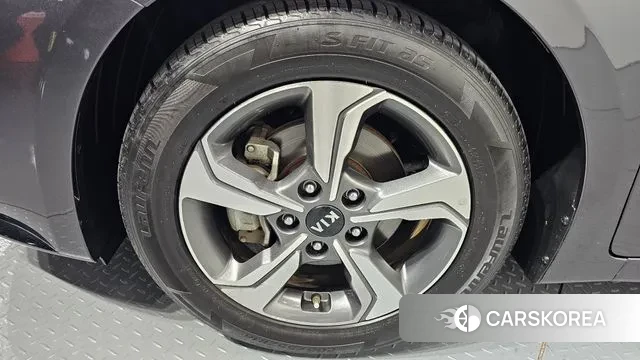 Kia Come New K3 id 3677521 из Кореи 15