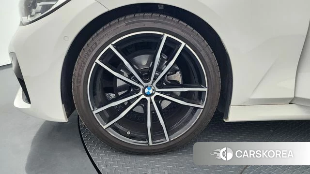 BMW 3 Series (G20) id 3860208 из Кореи 15