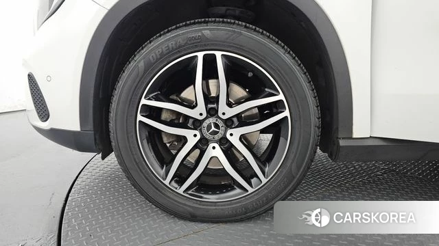 Mercedes-Benz GLA-Class X156 id 4345812 из Кореи 15