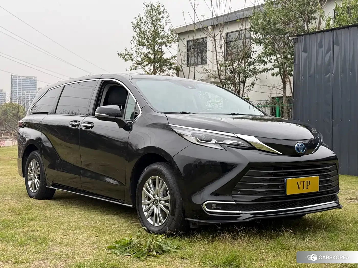 Toyota Sienna id 4577852 из Китая 12