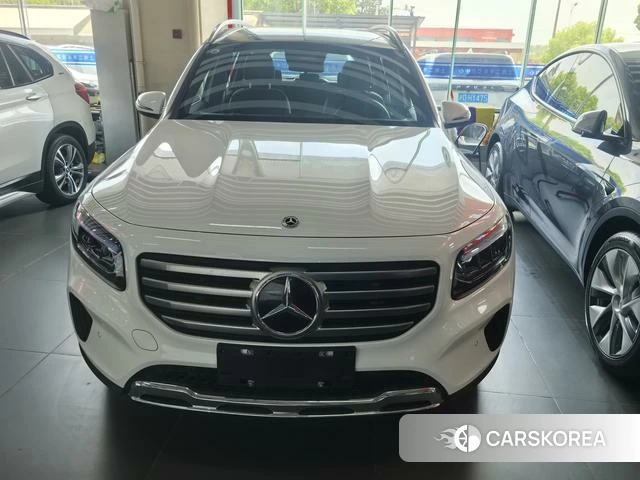 Mercedes-Benz GLB 2024 Белый из Китая, фото 5