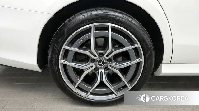 Mercedes-Benz E-Class W213 id 4415517 из Кореи 28