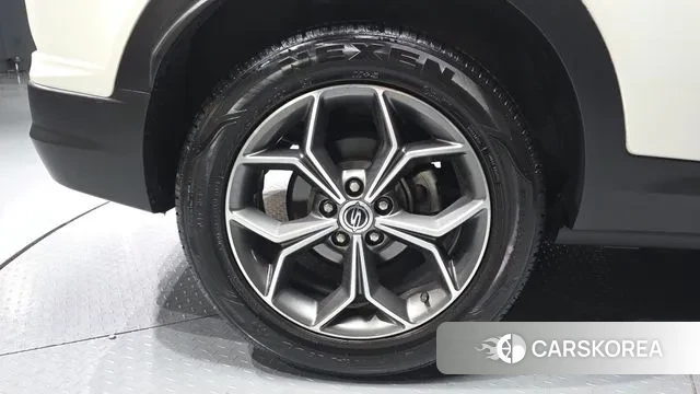 Ssangyong Beautiful Korando id 3740592 из Кореи 15