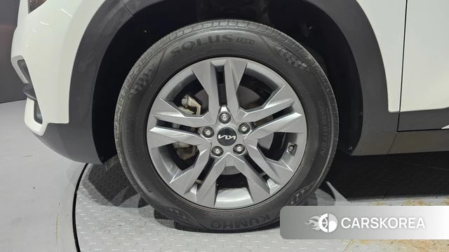 Kia Seltos id 4624799 из Кореи 15