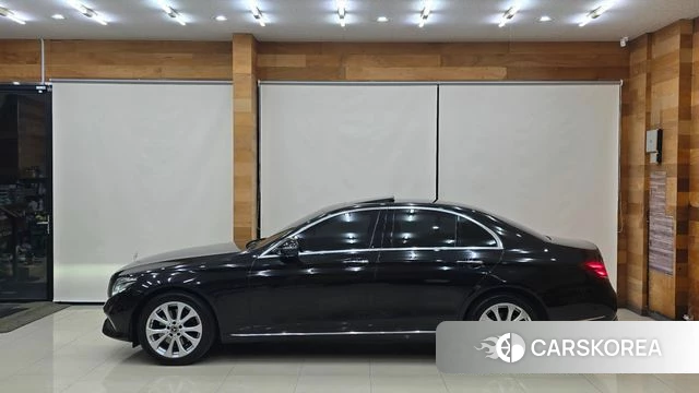 Mercedes-Benz E-Class W213 id 4180269 из Кореи 15