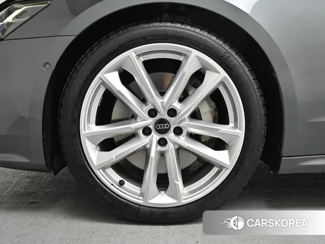 Audi A7 (4K) id 3605647 из Кореи 15