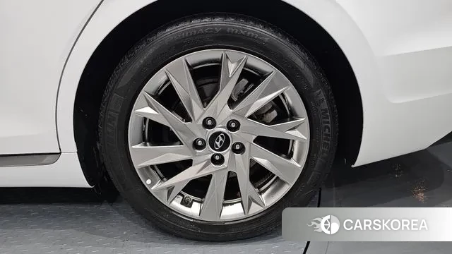 Hyundai The New Grandeur IG Hybrid id 3572468 из Кореи 15