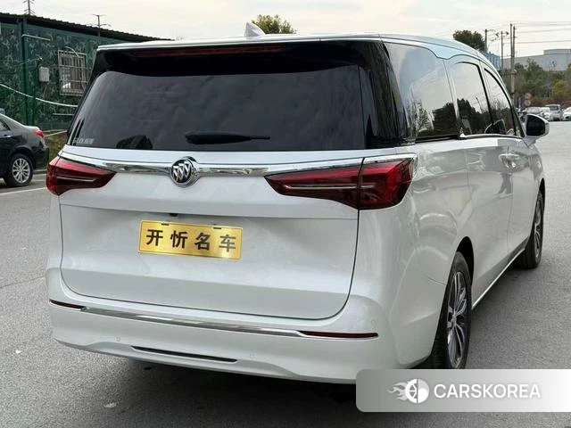 Buick GL8 id 3882503 из Китая 7