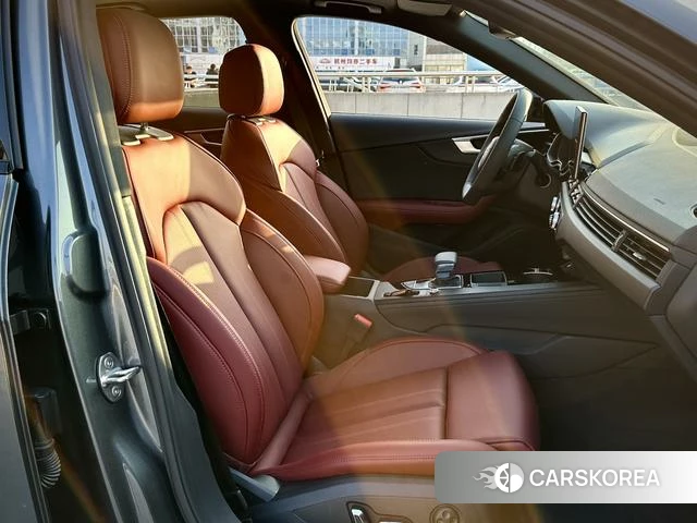 Audi A4L id 4277920 из Китая 12