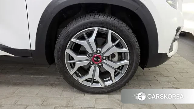 Kia Seltos id 3753582 из Кореи 15