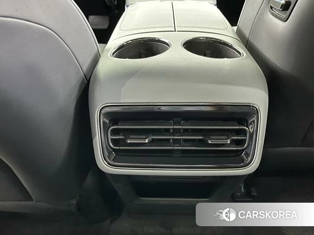 Geely Galaxy Galaxy E8 id 4190498 из Китая 13