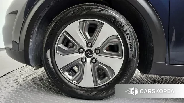 Kia Niro id 3112561 из Кореи 15