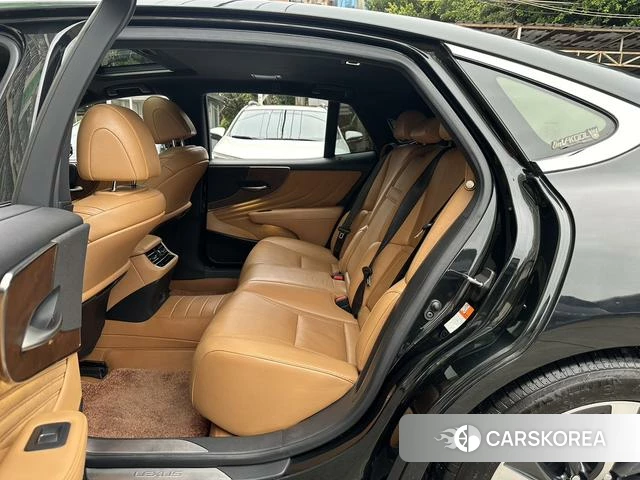 Lexus LS 2021 Черный из Китая, фото 5
