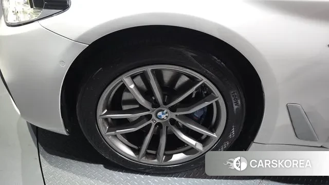 BMW 5 Series (G30) id 3014085 из Кореи 15