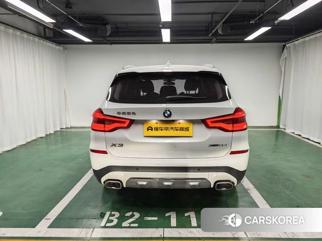 BMW X3 id 4208489 из Китая 15