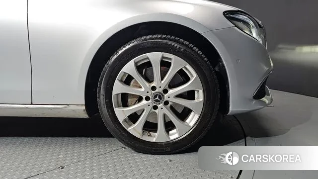 Mercedes-Benz E-Class W213 id 3505603 из Кореи 15