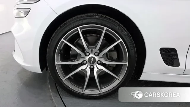 Genesis The New G70 id 3343491 из Кореи 15