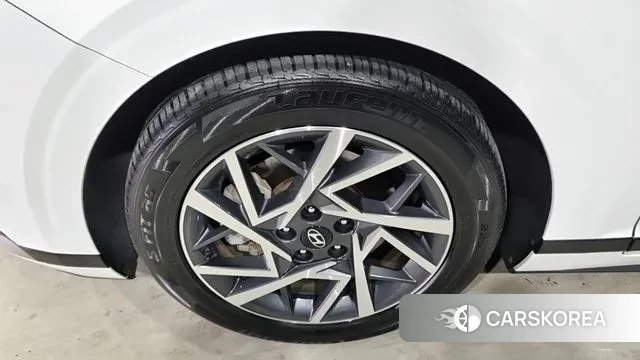 Hyundai Grandeur (GN7) id 3596631 из Кореи 13