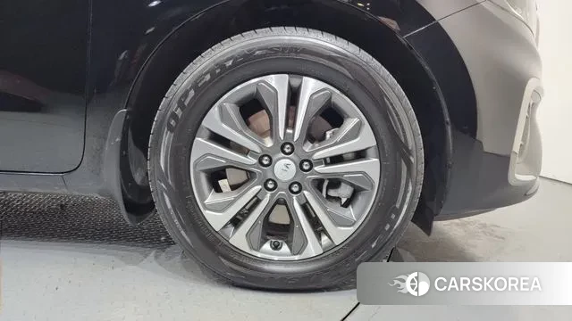 Kia The New Carnival id 3617350 из Кореи 15