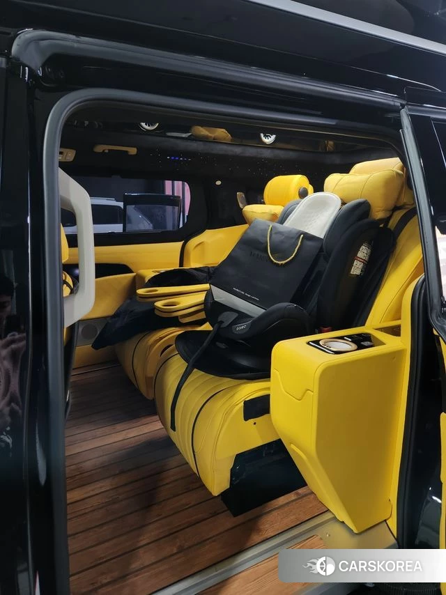 Kia Carnival 4th generation 2023 Черный из Кореи, фото 6