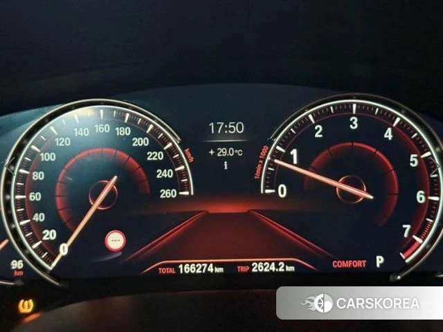 BMW 5 Series (G30) 2018 Черный из Кореи, фото 5