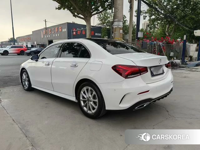 Mercedes-Benz Class A 2021 Белый из Китая, фото 5